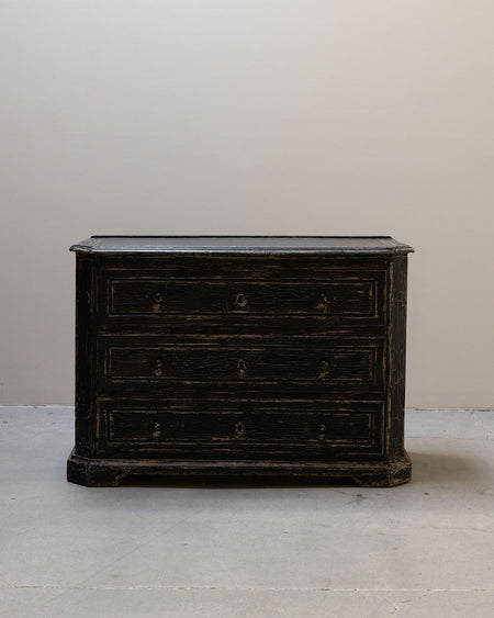 Black Chest of Drawers