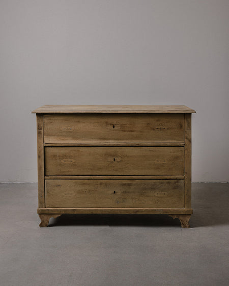 Antique Chest of Drawers 02